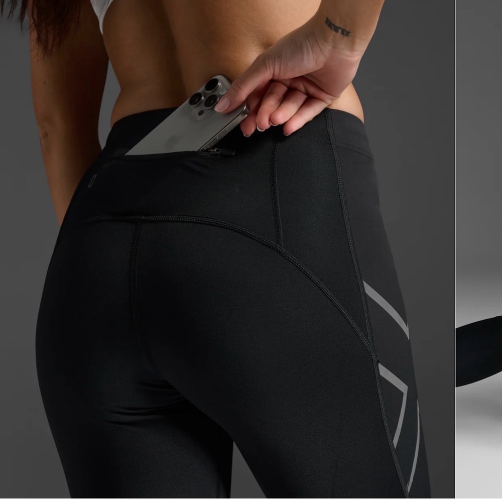 2XU Ignition Shield Black Compression Tights- siz… - image 2